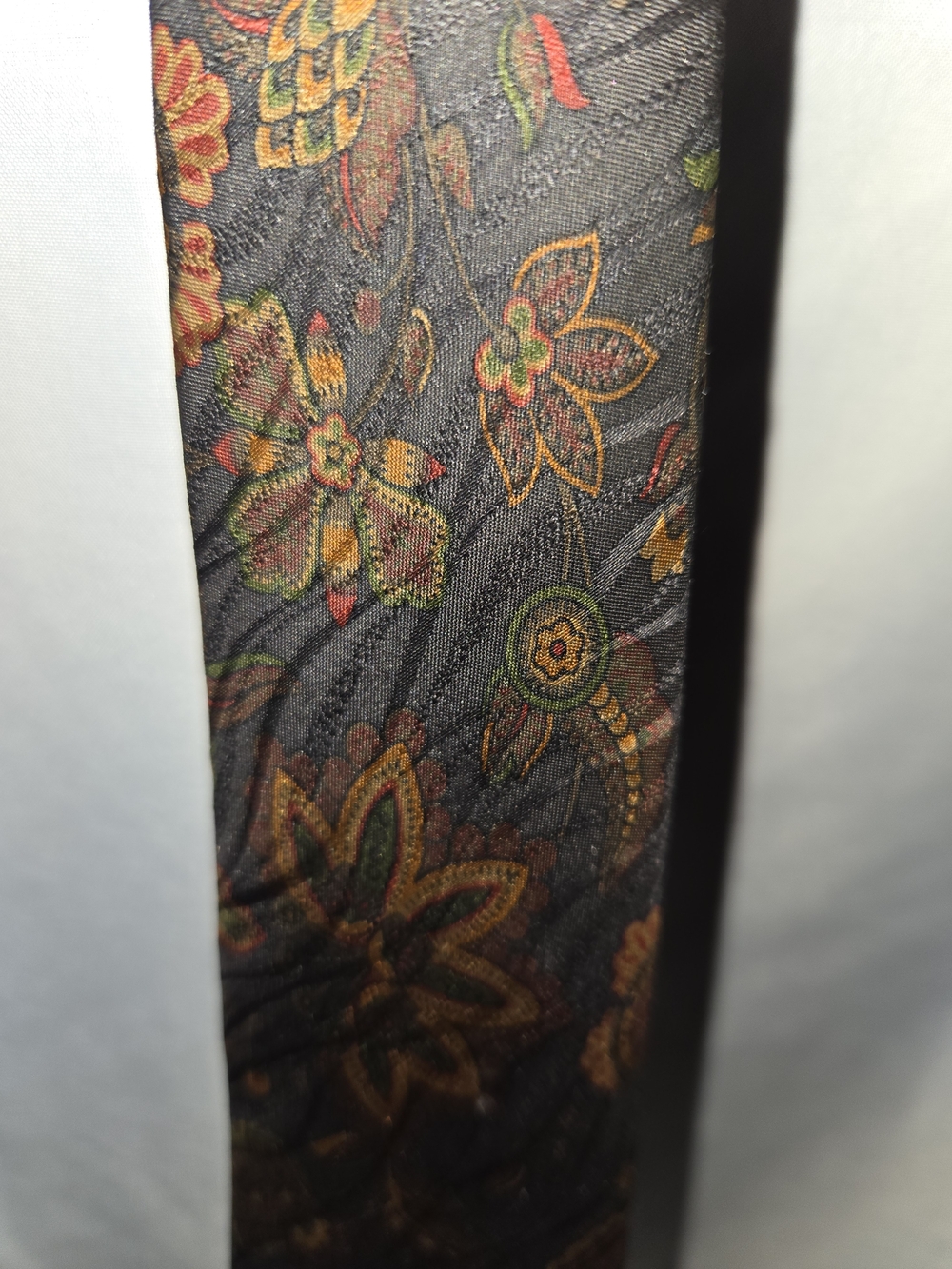 Henry Grethel Blue Floral Pattern Dress Tie - Classic Floral Accent